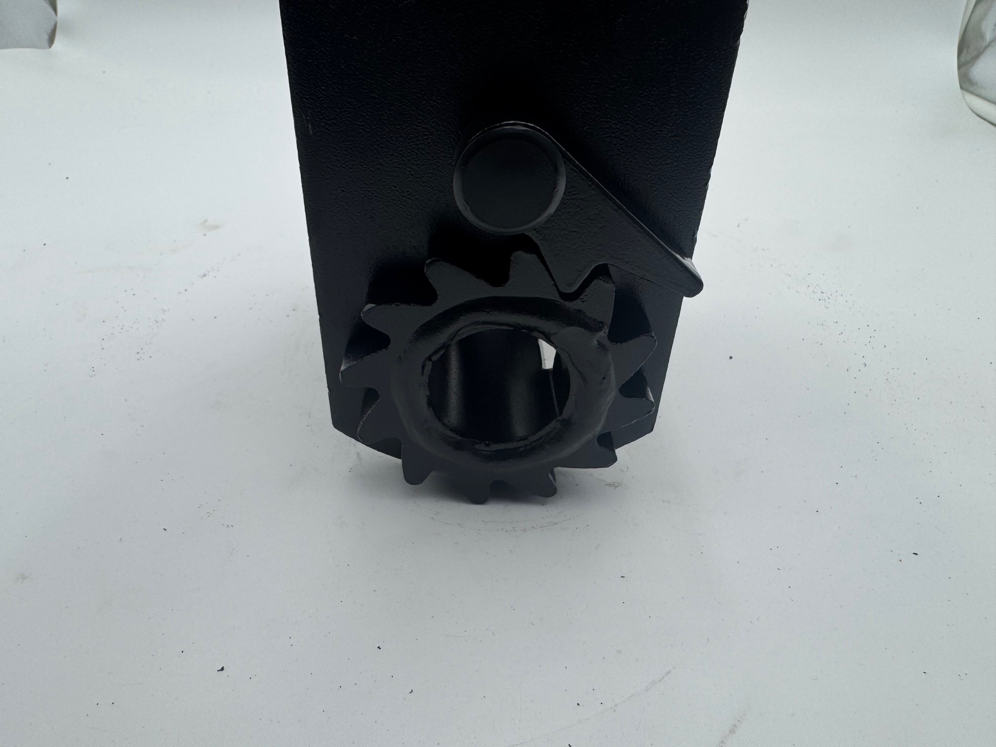 WIN001 -  SLIDING WINCH RATCHET HIGH PROFILE 5500LBS - Image 3