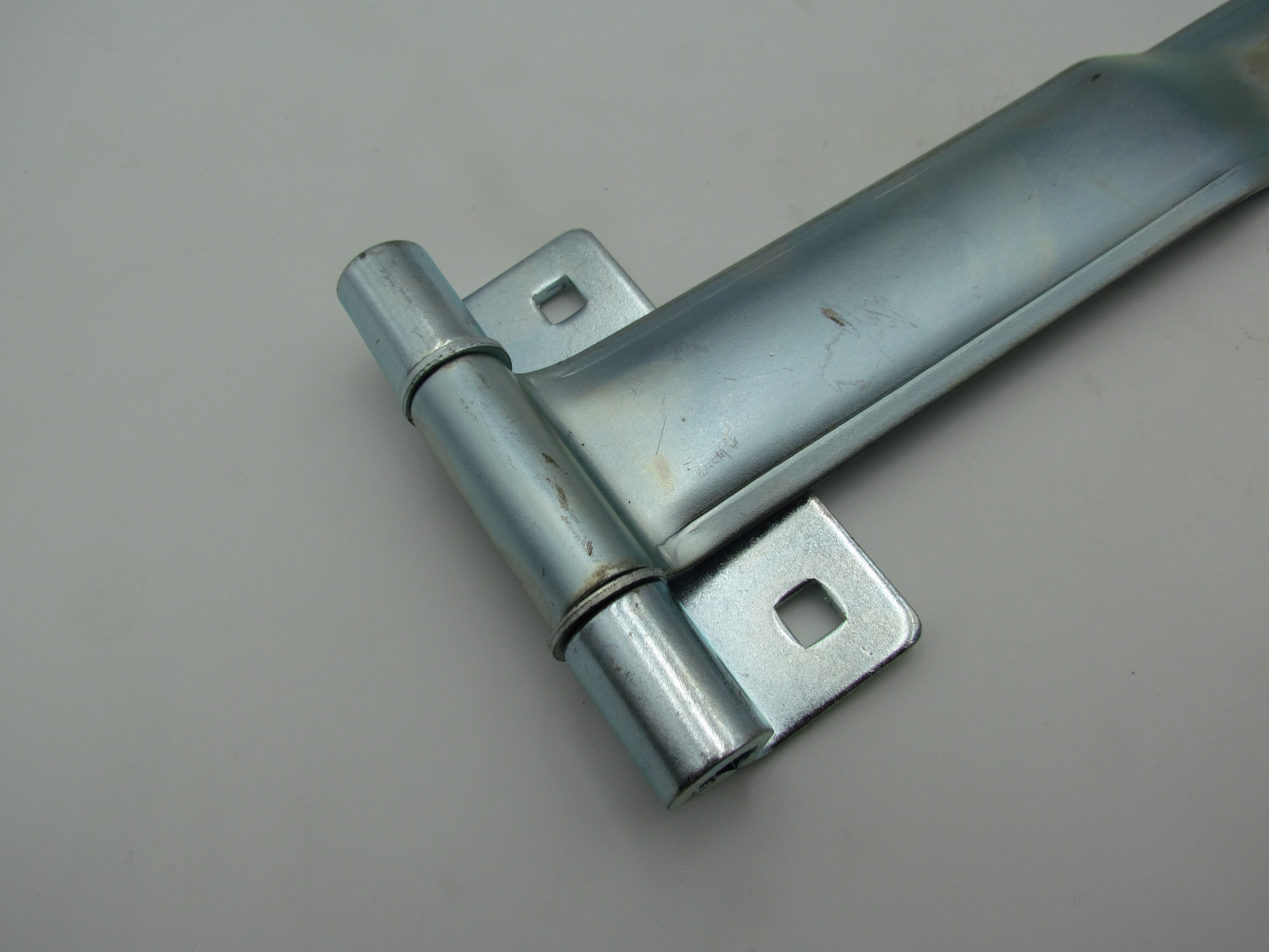 HINGE16C - ENCLOSED TRAILER DOOR HINGE 16"  - Image 3